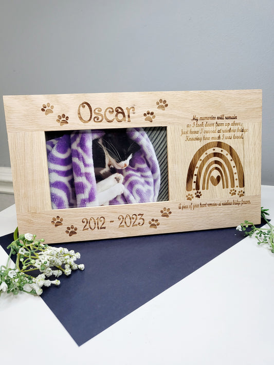 Personalised Solid Oak 6 x 4 Photo Frame - Pet Memorial