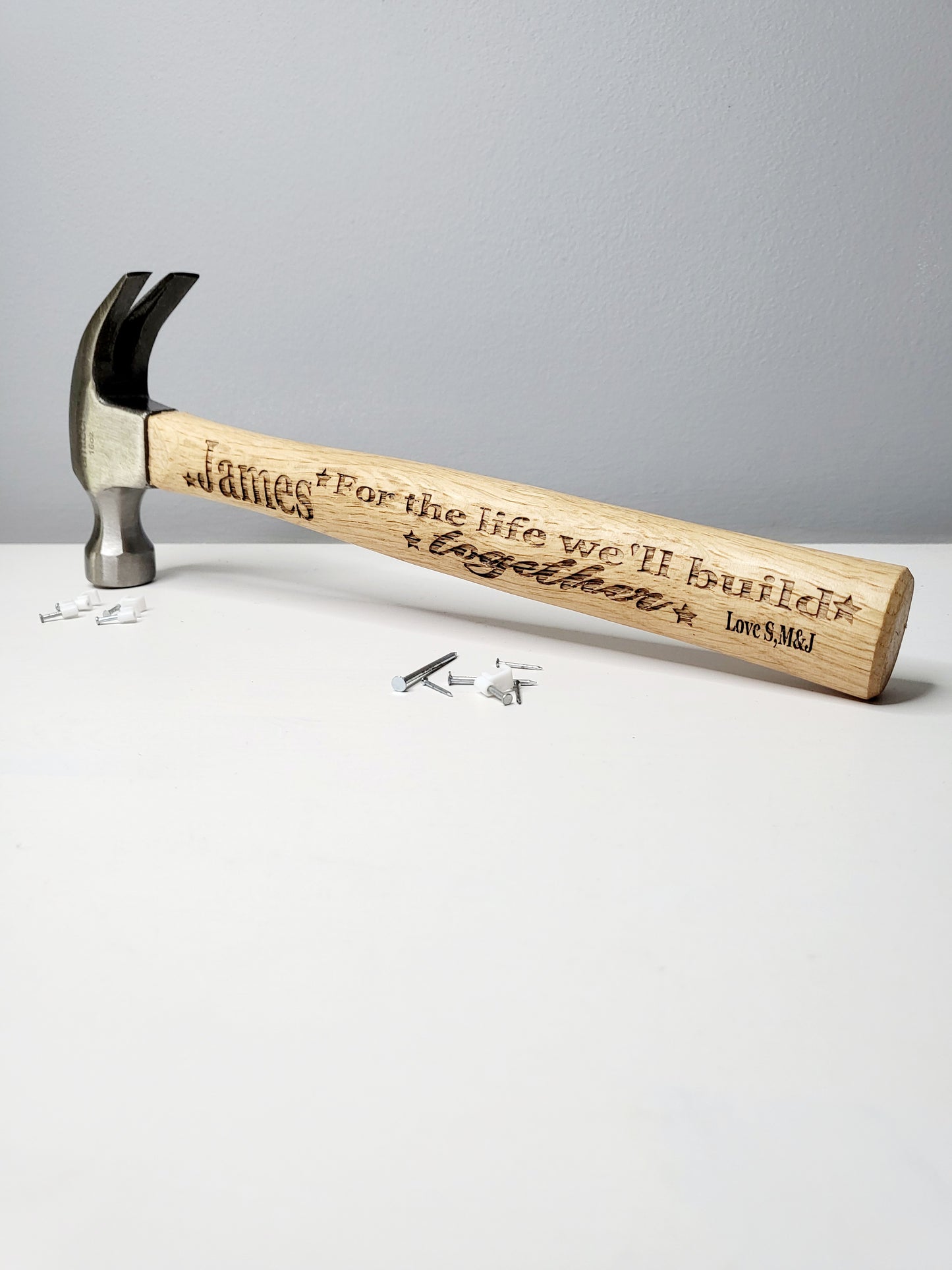 Personalised Engraved 16oz Wooden Claw Hammer