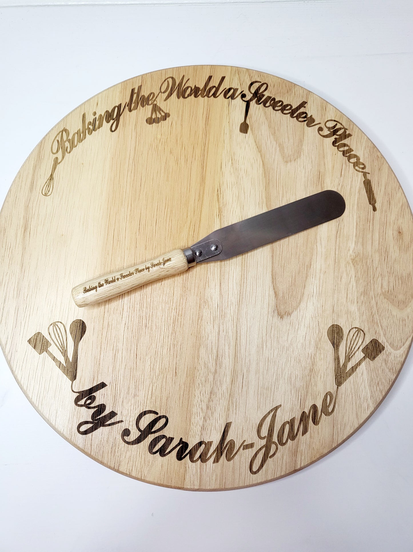 Personalised Baking Turntable for Cake Decorating