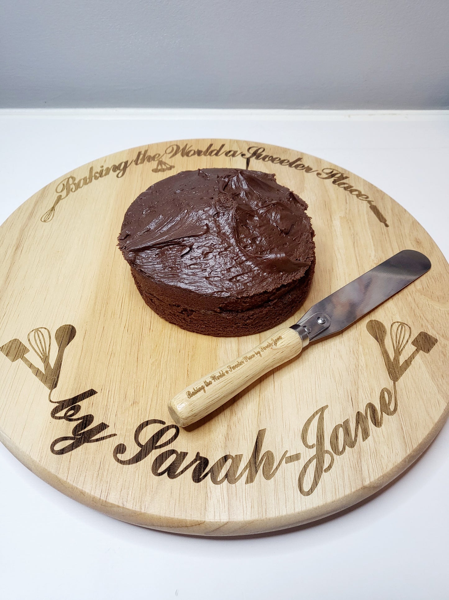 Personalised Baking Turntable for Cake Decorating